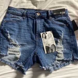 Kendall + Kylie The Icon short